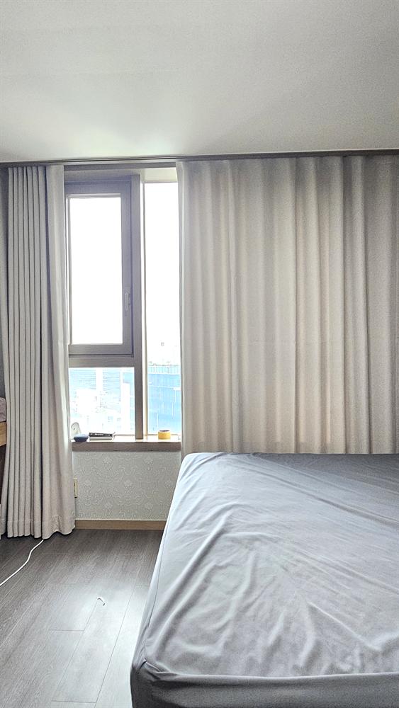 양평동 안방 커튼 측면에서 본 주름